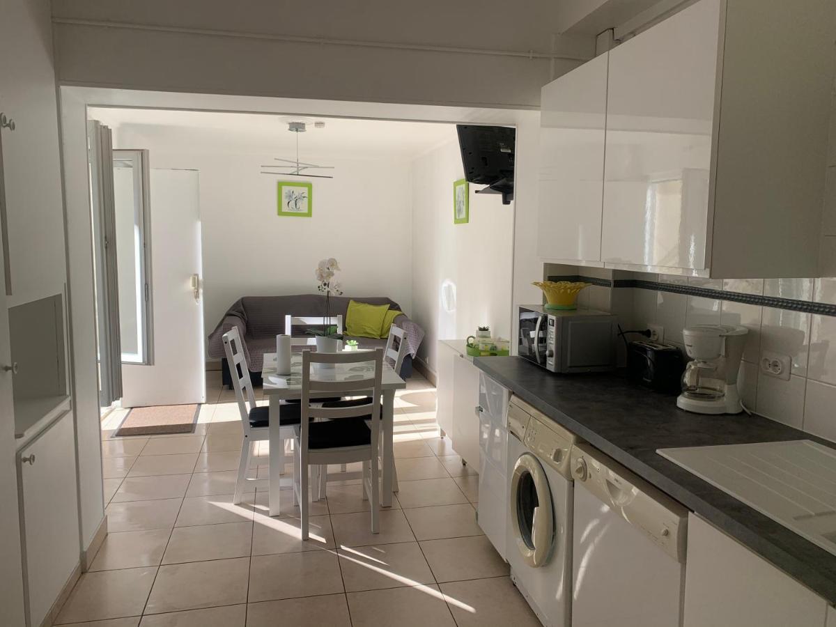 Gite Mella La Courneuve Esterno foto